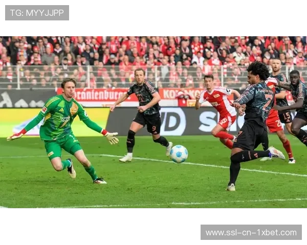 多特蒙德3-0客胜柏林联合,积分榜上与拜仁分差缩小至8分 多特蒙德3-0客胜柏林联合,积分榜上与拜仁分差缩小至8分